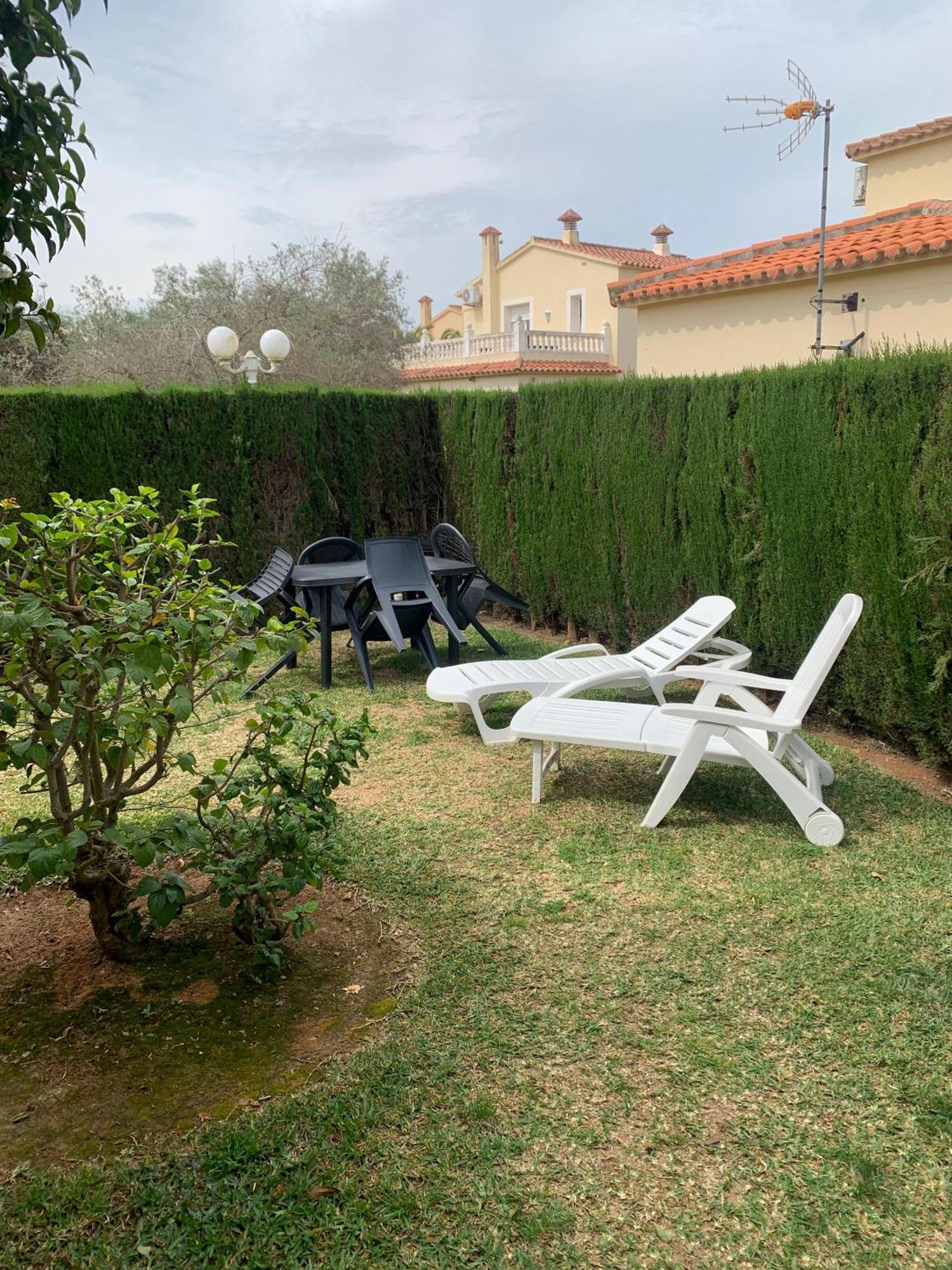 House With Garden At Oliva Nova Golf & Beach Resort Les Deveses Exterior photo